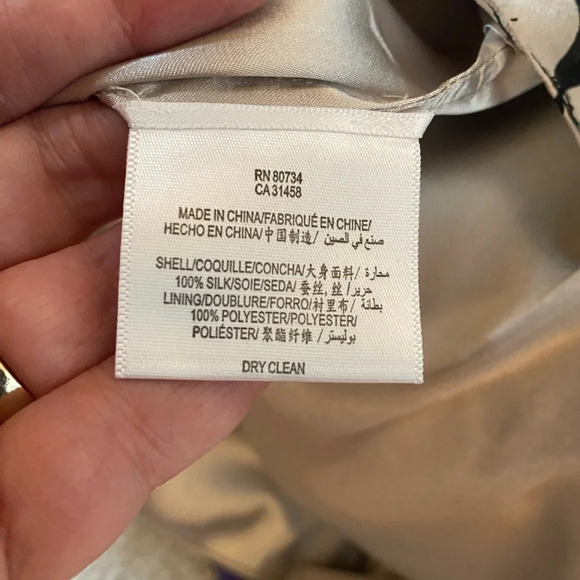 BCBGMaxAzria silk chiffon ruffle front strapless maxi dress with train size 0 - Picture 7 of 7